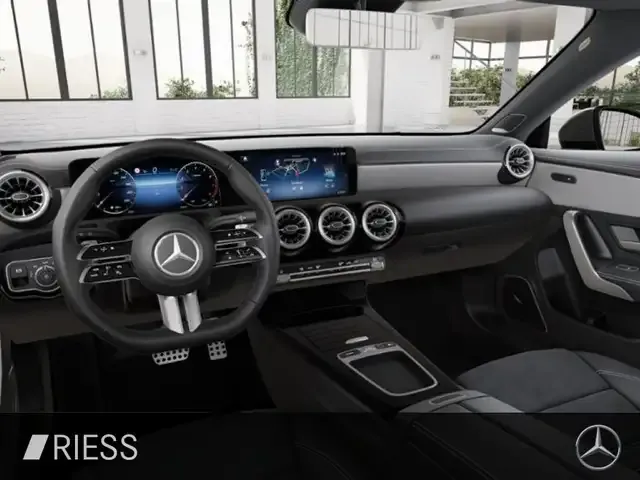 Mercedes-Benz CLA 180