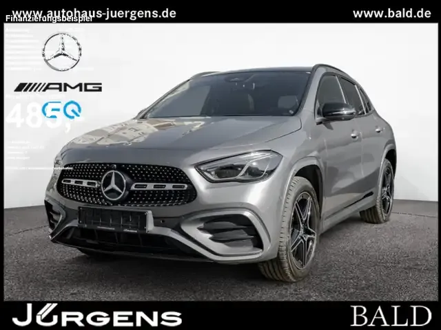 Mercedes-Benz GLA 250