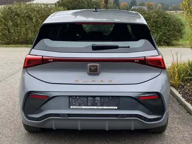 CUPRA Born