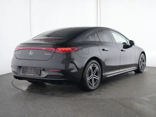 Mercedes-Benz EQE 350