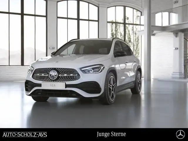 Mercedes-Benz GLA 200