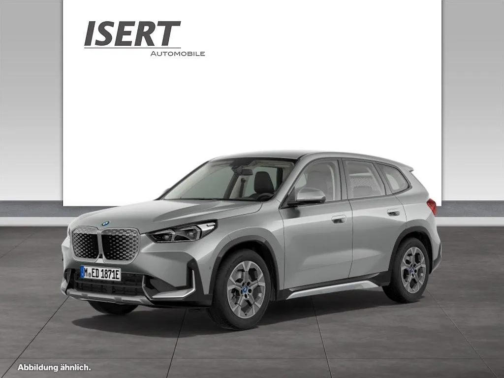 BMW iX1