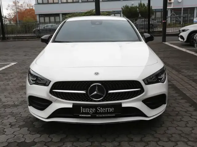Mercedes-Benz CLA 250