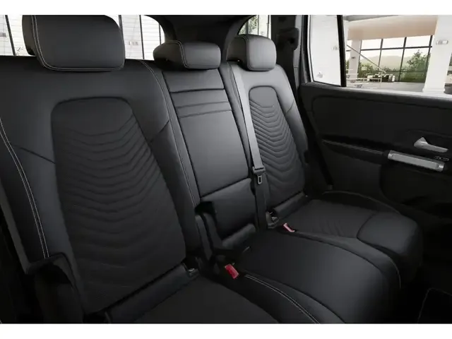 Mercedes-Benz GLB 200