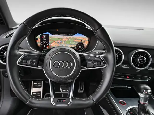 Audi TTS