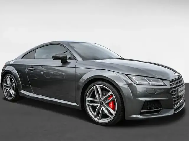Audi TTS