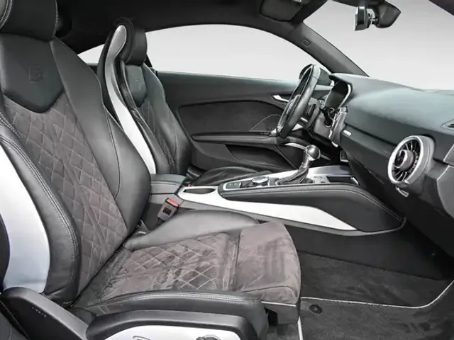 Audi TTS