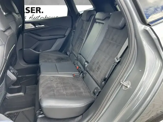 BMW 223
