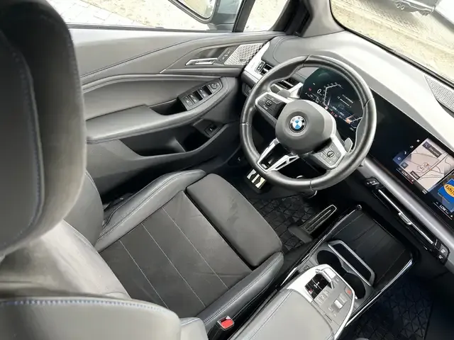 BMW 223