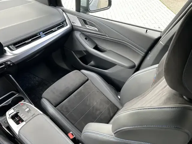 BMW 223