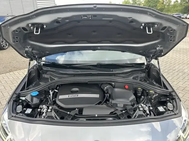 BMW 223
