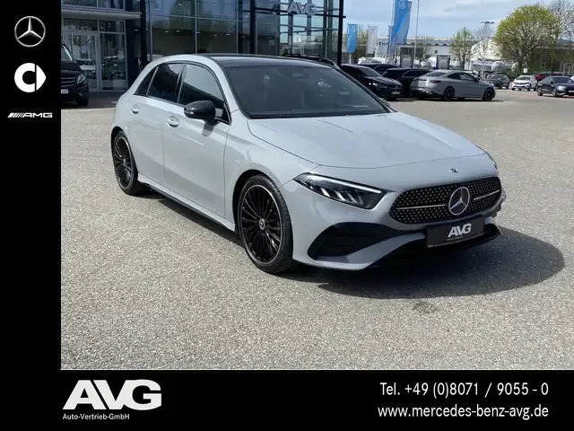 Mercedes-Benz A 180
