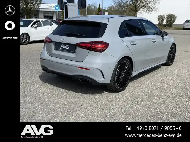 Mercedes-Benz A 180