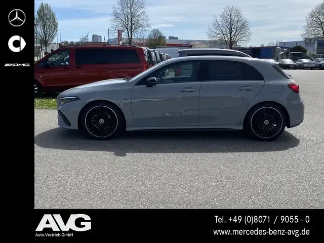 Mercedes-Benz A 180