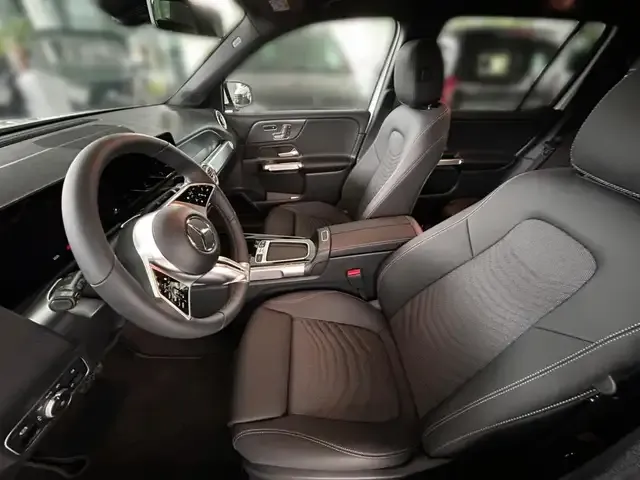 Mercedes-Benz GLB 200