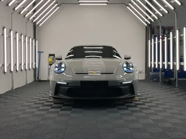 Porsche 992