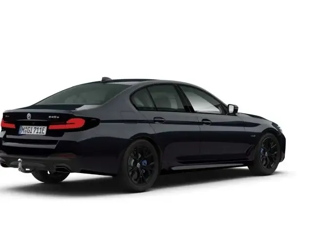 BMW 545