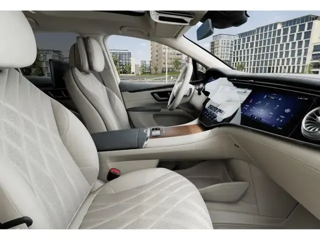 Mercedes-Benz EQS SUV