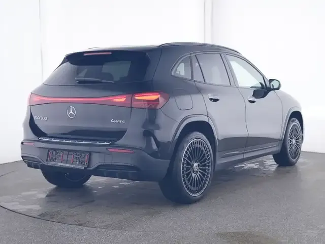 Mercedes-Benz EQA 300