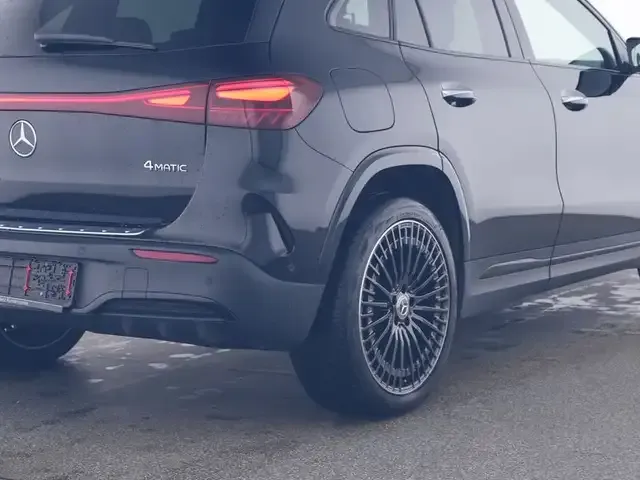 Mercedes-Benz EQA 300
