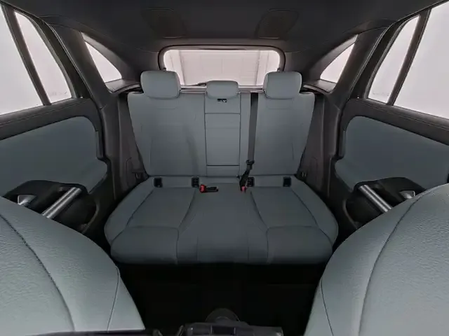 Mercedes-Benz EQA 300