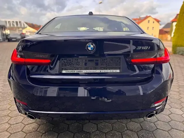 BMW 318