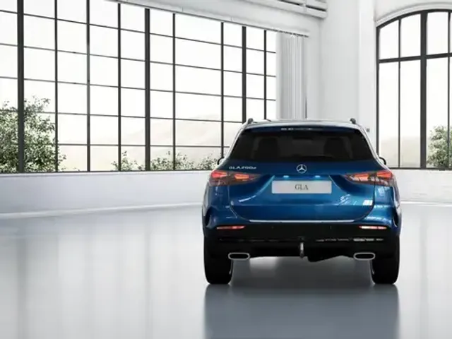 Mercedes-Benz GLA 200