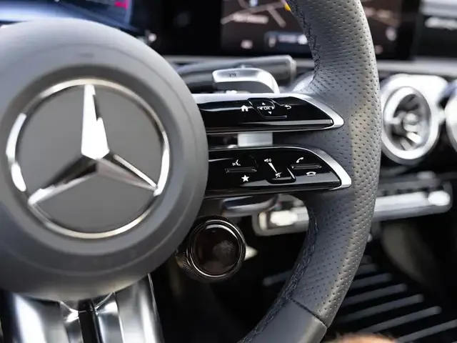 Mercedes-Benz CLA 35 AMG