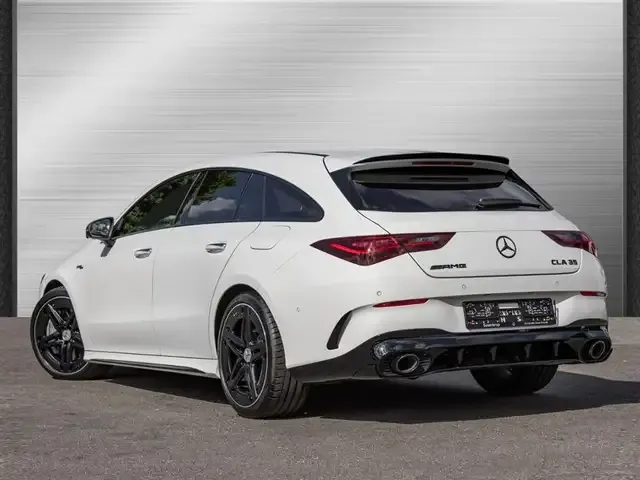 Mercedes-Benz CLA 35 AMG