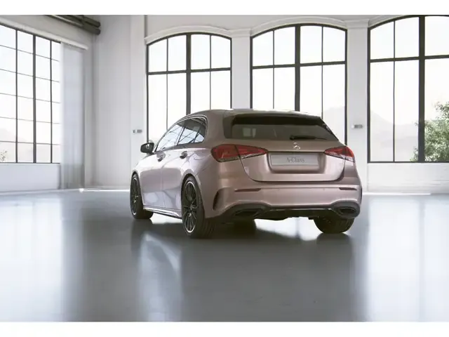 Mercedes-Benz A 200