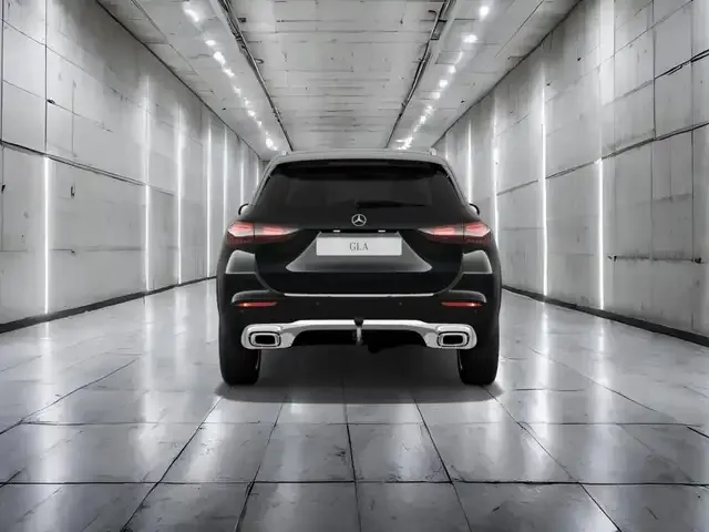 Mercedes-Benz GLA 180