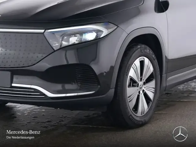 Mercedes-Benz EQA 300