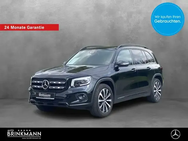 Mercedes-Benz GLB 220