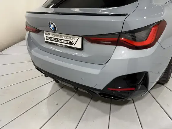 BMW 440