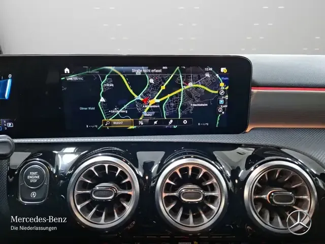 Mercedes-Benz A 35 AMG