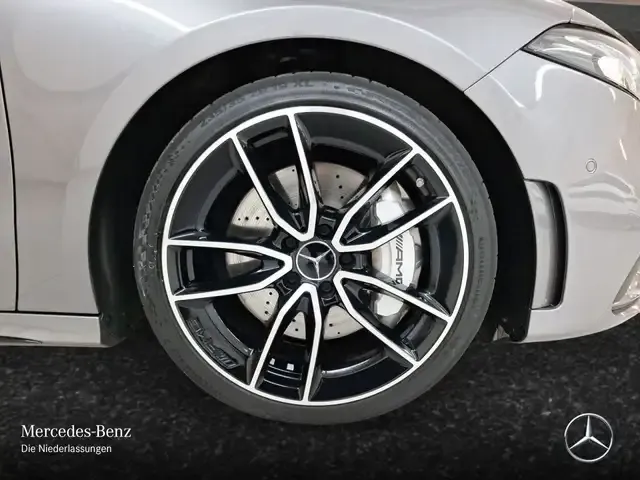 Mercedes-Benz A 35 AMG