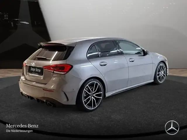Mercedes-Benz A 35 AMG
