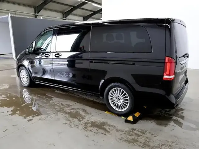 Mercedes-Benz EQV 300