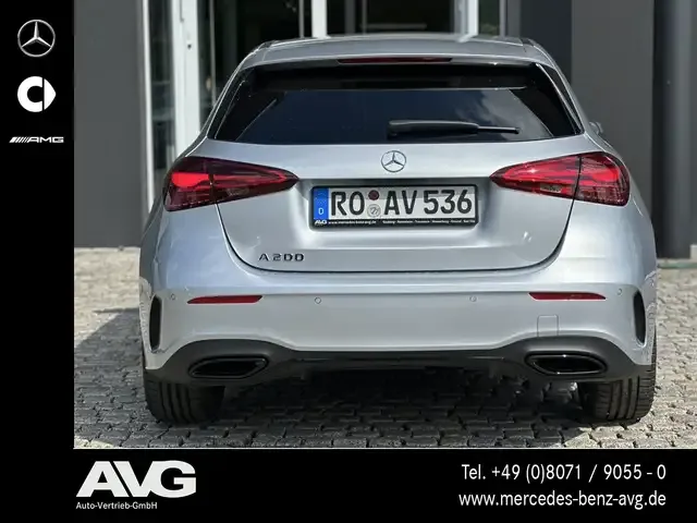 Mercedes-Benz A 200