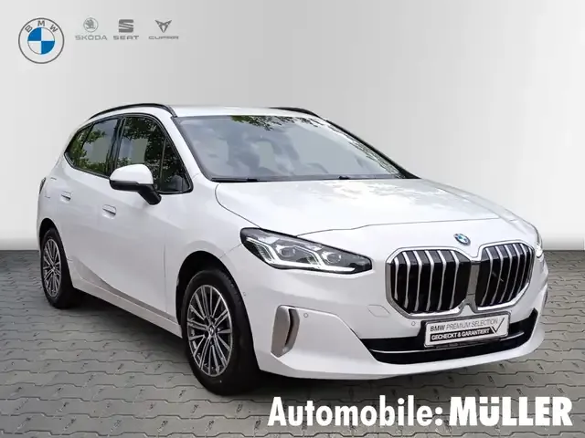BMW 218