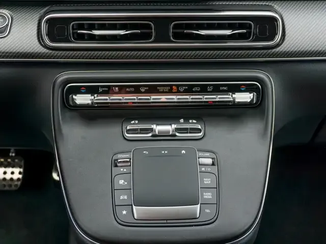 Mercedes-Benz V 300