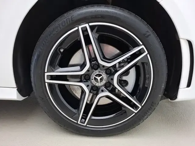 Mercedes-Benz A 250