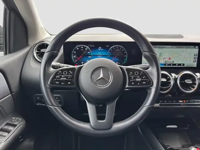 Mercedes-Benz B 250