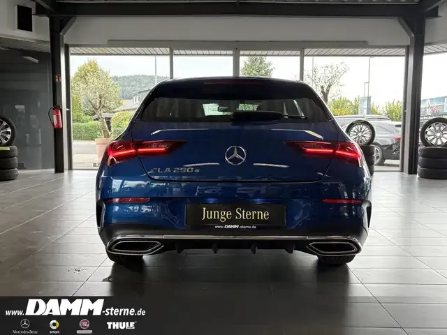 Mercedes-Benz CLA 250