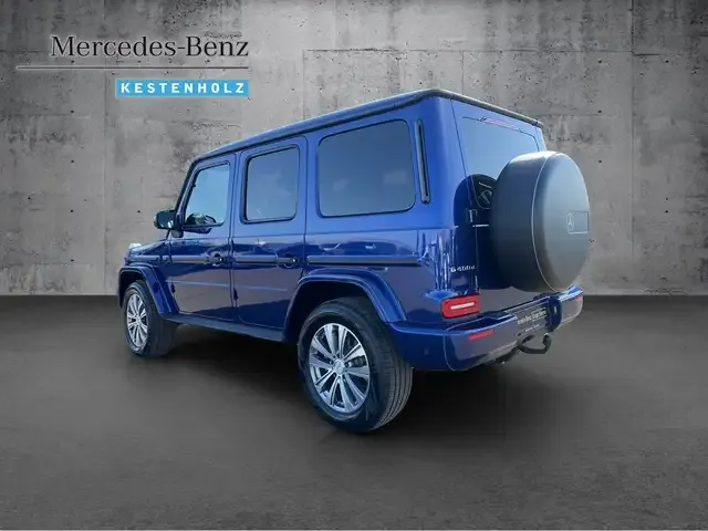 Mercedes-Benz G 400