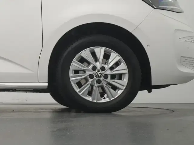 Volkswagen T7 California