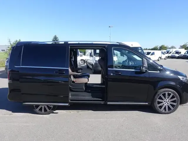 Mercedes-Benz V 300