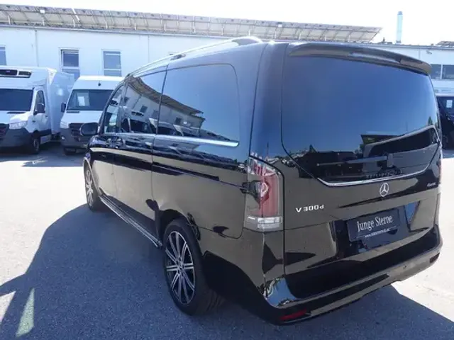 Mercedes-Benz V 300