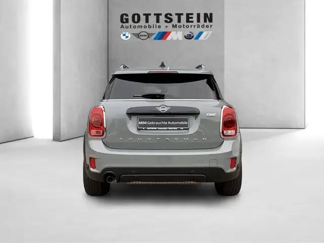 MINI One Countryman