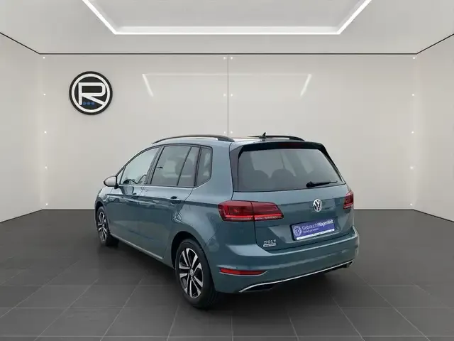 Volkswagen Golf Sportsvan